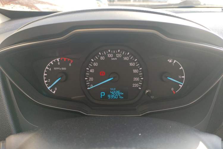 Used Ford Escort 2015 1.5L Automatic Comfort Model
