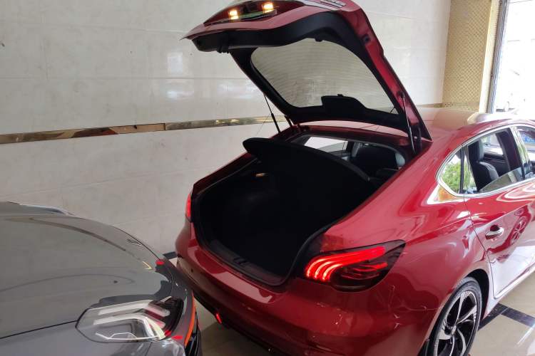 Used MG 6 2020 1.5T Automatic Trendsetting Luxury Edition
