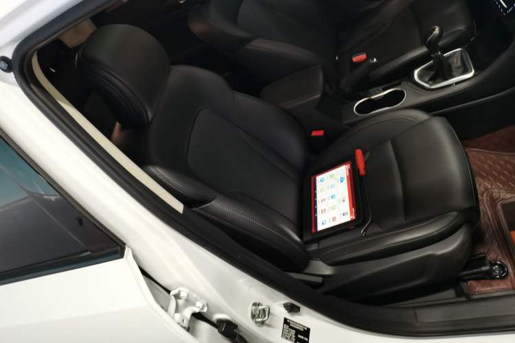 Used Changan CS35PLUS 2021 Honor Million Edition 1.6L Manual Luxury Model