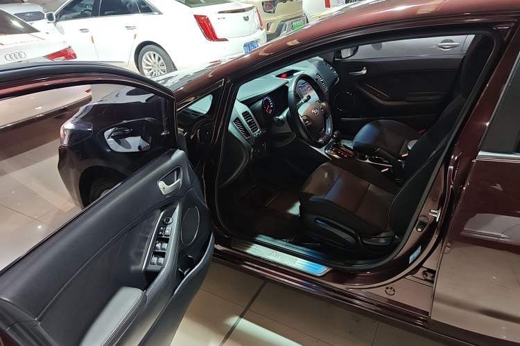 Used Kia K3 2016 1.6L Automatic GLS