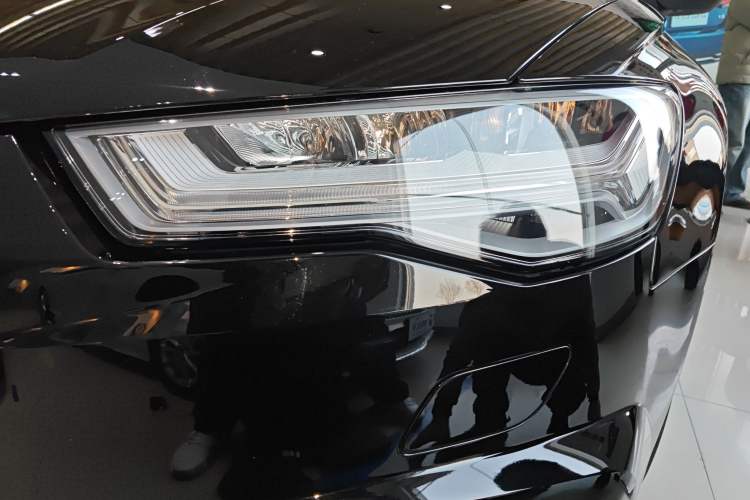 Used Audi A6L 2018 30th Anniversary Edition 30 FSI Style Model