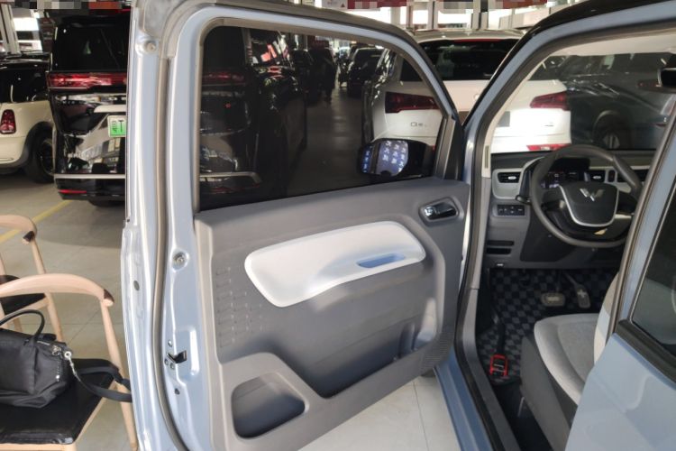 Used Wuling Hongguang MINIEV 2022 Macaron Premium Model – Lithium Iron Phosphate
