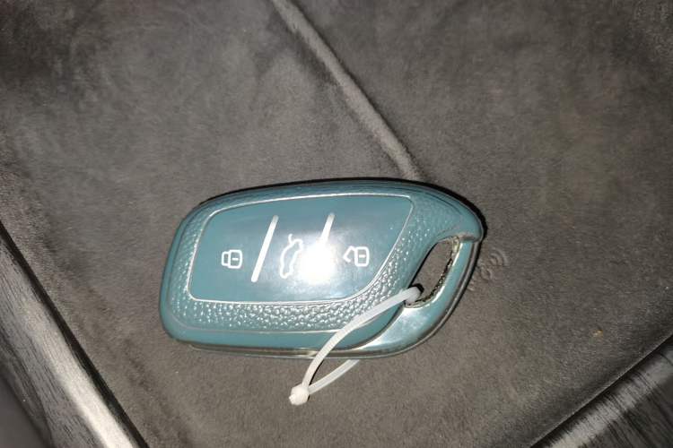 Used Roewe D7 2023 DMH 125km Flagship Edition
