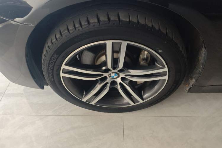 Used BMW 5 Series 2022 Second Facelift 530Li Leading Edition Luxury Package
