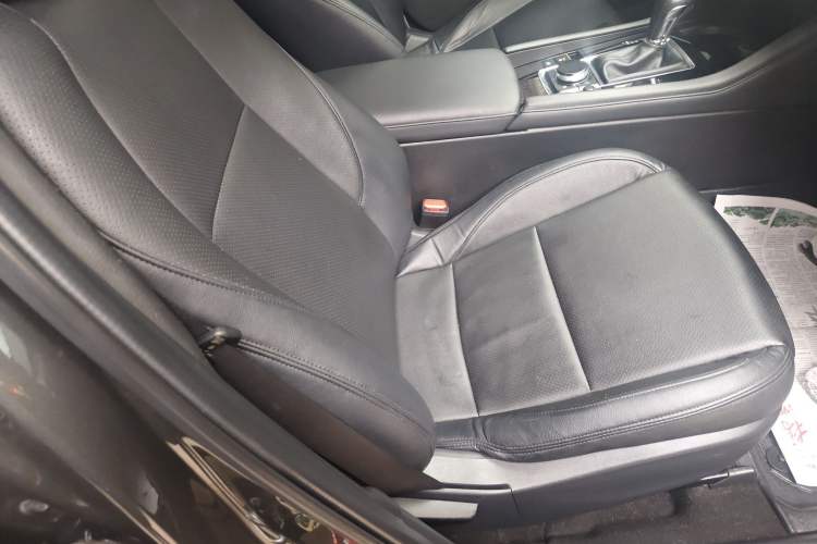 Used Mazda Mazda 3 Axela 2023 2.0L Automatic ZhiXuan Edition
