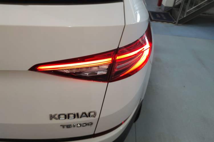 Used Skoda Kodiaq 2019 Restyled TSI330 5-Seater Two-Wheel Drive Standard Version China VI
