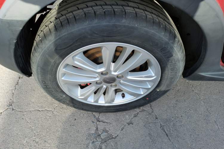 Used Haval H1 2015 1.5L AMT Urban Model