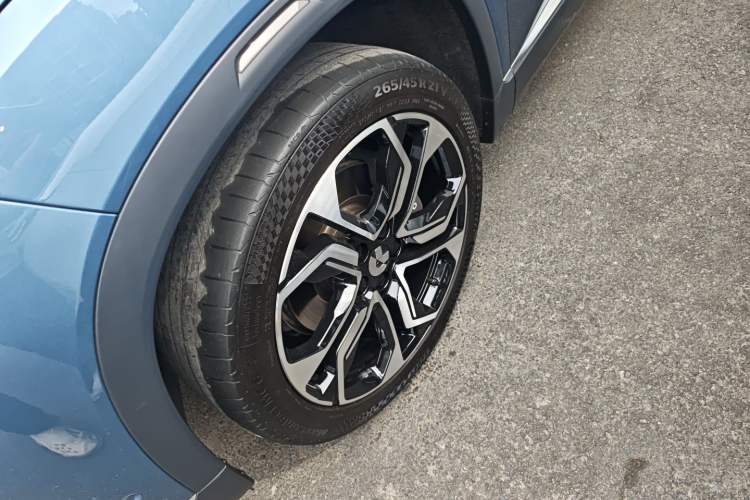 Used Nio ES8 2020 580 km Range Signature Edition Six-Seater Version
