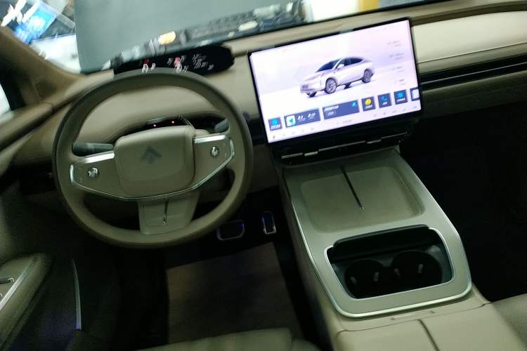 Used  HT 2024 825 Ultra-High Voltage LiDAR Edition