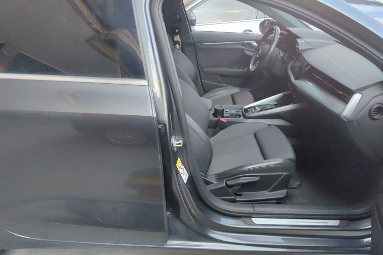 Used Audi A3 2024 A3L Limousine 35 TFSI Fashionable and Elegant Model
