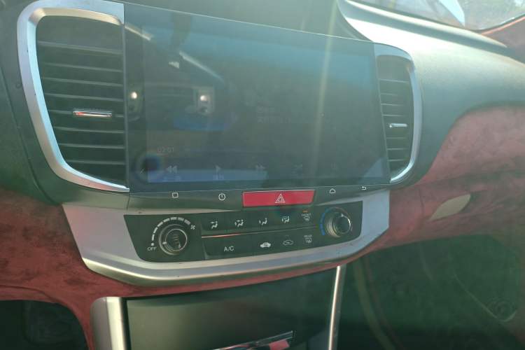 Used Honda Accord 2015 2.0L LX Comfort Edition
