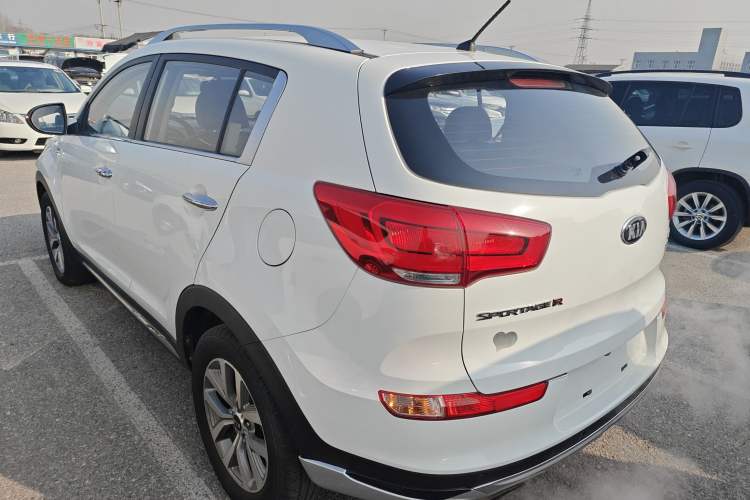 Used Kia Sportage R 2016 2.0L Automatic Two-Wheel Drive GLS Trim