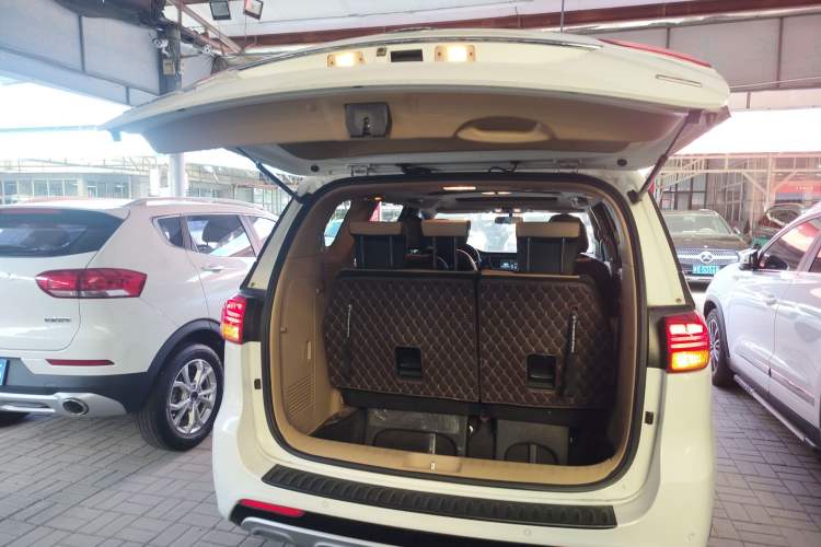 Used Kia Carnival 2015 3.3 GDI Luxury Edition China V Standard
