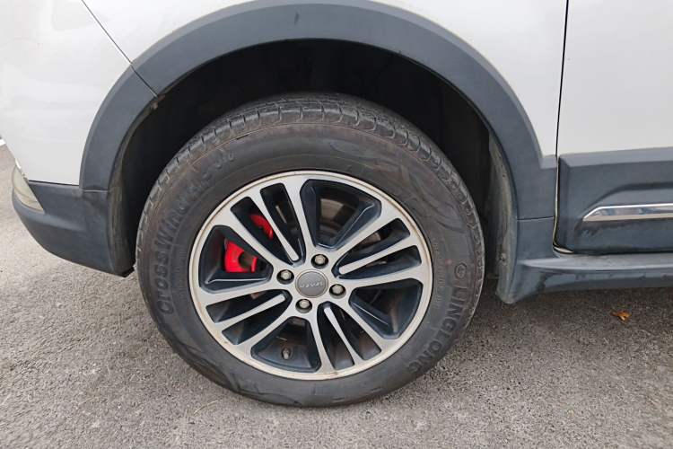 Used Haval H1 2015 1.5L Manual Luxury Model
