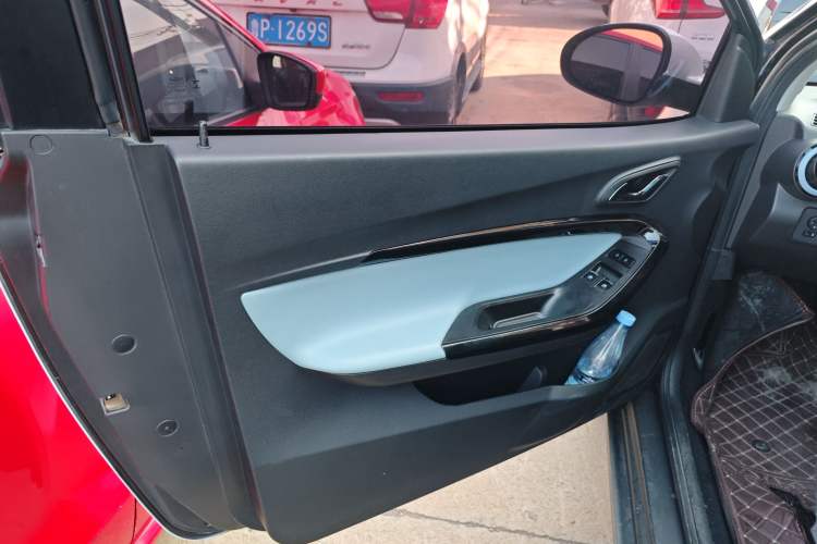 Used Chery Little Ant 2022 Sweet Pink Edition Half-Sugar Version 3-Cell Lithium 30kW 301km
