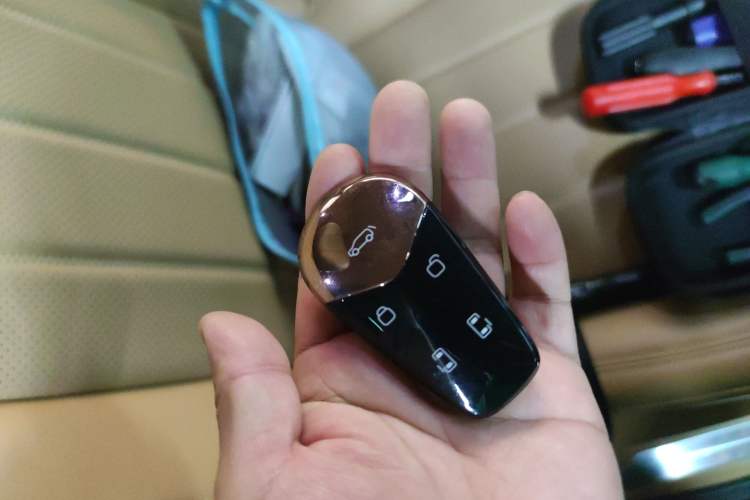 Used VOYAH Dream 2024 PHEV Extended-Range Premium Edition
