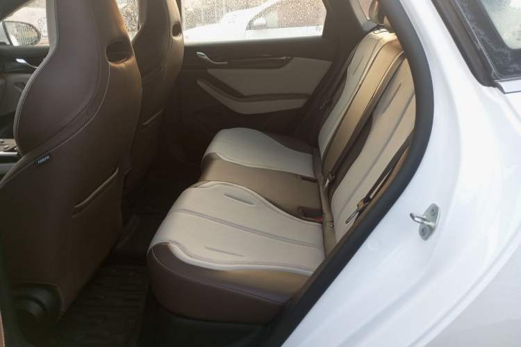 Used BYD Qin PLUS 2024 HONOR Edition DM-i 55KM Leading Model
