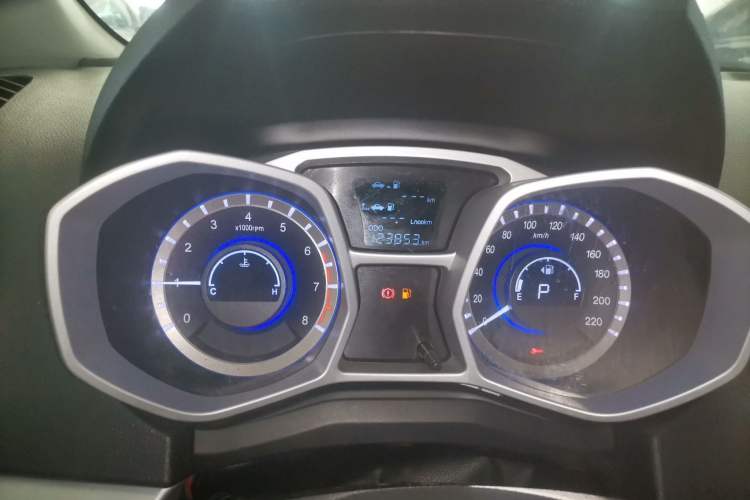 Used  Refine S3 2016 1.5L CVT Luxury Smart Version
