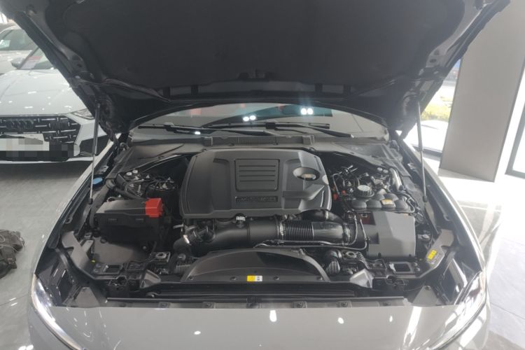 Used Jaguar XEL 2024 2.0T 250 PS R-DYNAMIC S Ebony Black Sport Edition