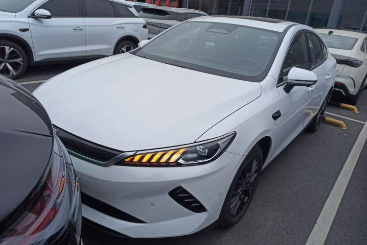 Used BYD Qin PLUS 2025 EV Smart Drive Version 510KM Beyond Model