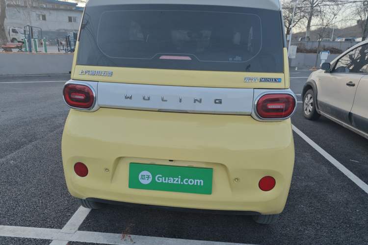 Used Wuling Hongguang MINIEV 2024 3rd Generation 215km Advanced Version