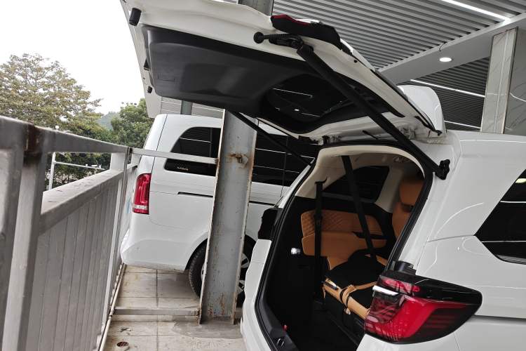 Used Honda Odyssey 2022 2.0L eHEV Sharp Enjoyment Edition