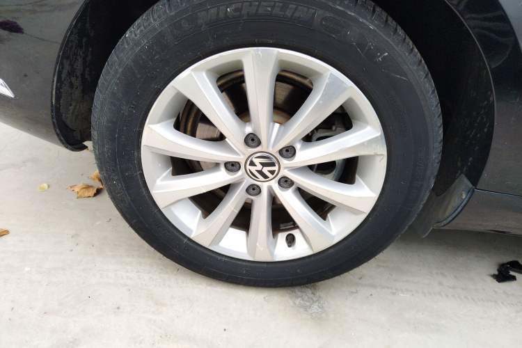 Used Volkswagen Magotan 2016 1.8TSI Smart Enjoyment Leading Model
