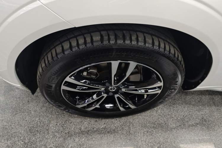 Used Volvo XC60 2019 T5 4x4 Zhiyuan Edition China VI Standard