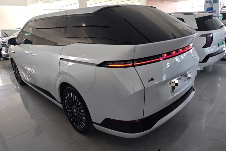 Used XPeng X9 2025 740 Ultra-Long Range Max
