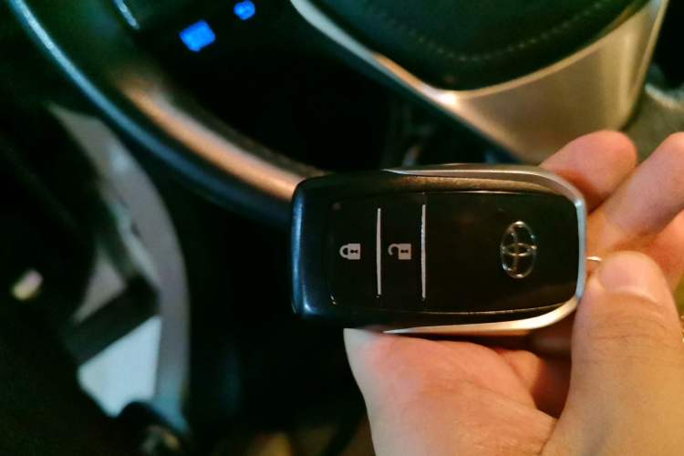 Used Toyota RAV4 2013 2.0L CVT Four-Wheel Drive New Edition
