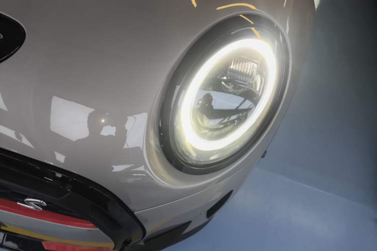 Used MINI MINI 2023 Second Facelift 2.0T COOPER S CABRIO Artist
