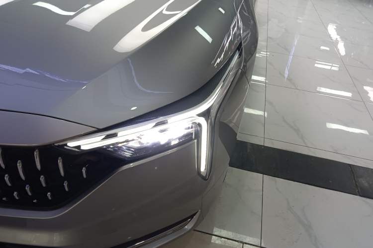 Used Bestune B70 2023 Third Generation 1.5T Automatic Enjoyment Version 70th Anniversary Edition