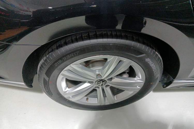 Used Volkswagen Magotan 2025 Zhongxiang Version 280TSI DSG Comfort Edition
