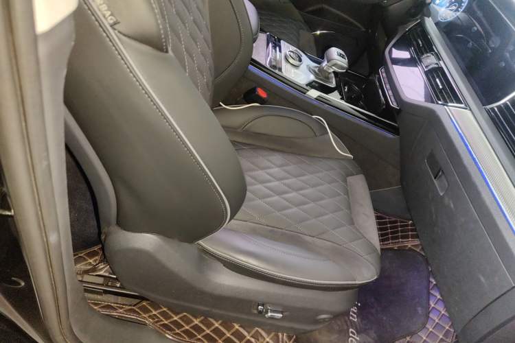 Used Hongqi HS5 2019 2.0T Smart Connect Flagship All-Wheel-Drive Version