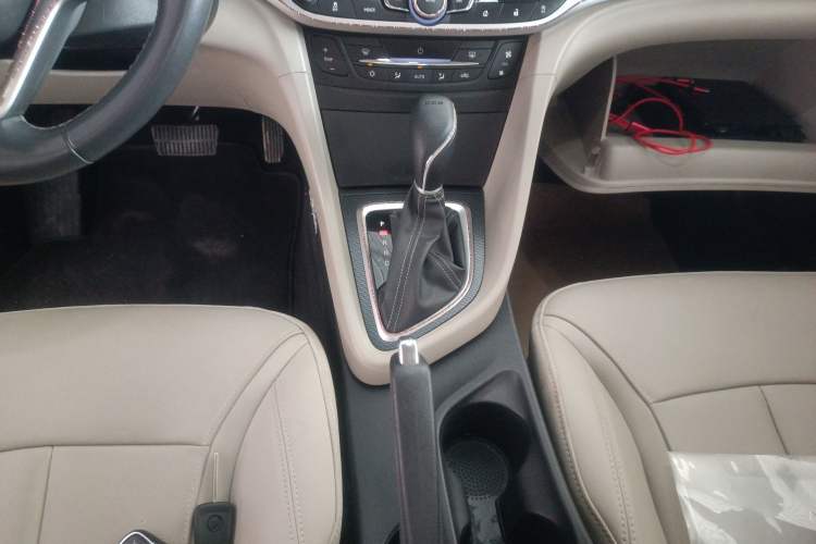 Used Buick GT 2019 15T Dual-Clutch Connected Elite Model China VI
