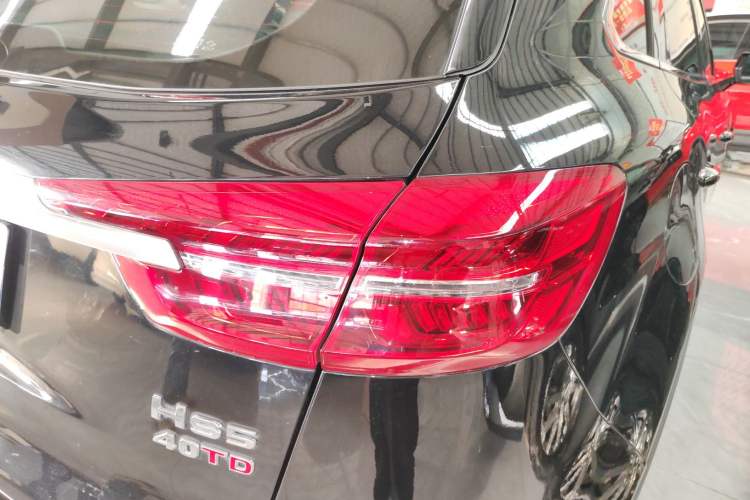 Used Hongqi HS5 2022 Revised Version 2.0T Smart Connect Flagship Edition