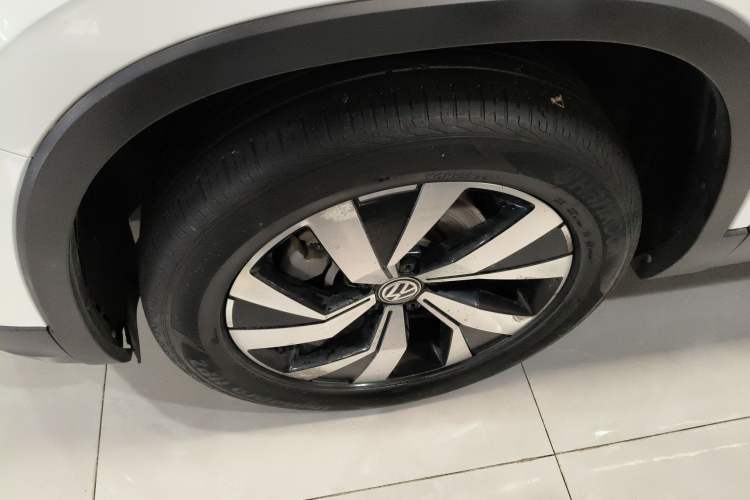 Used Volkswagen Tayron 2019 330TSI Two-Wheel Drive Luxury Model China VI Standard
