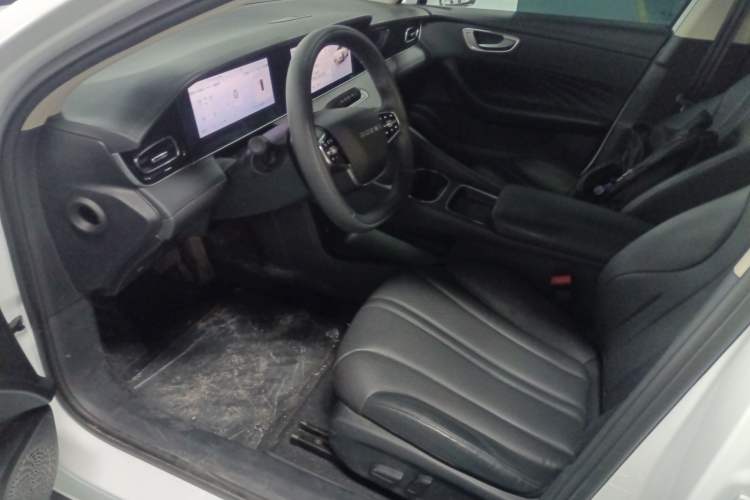 Used Roewe D7 2025 DMH 125km World Champion Edition