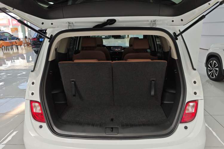 Used Buick GL6 2021 323T Mild Hybrid Connect Luxury Model
