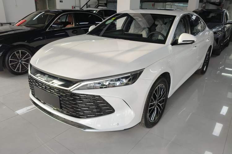 Used BYD Qin L 2024 DM-i 120KM Excellence Model