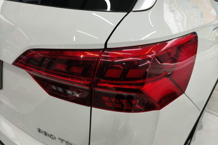 Used Volkswagen Tayron 2020 330TSI Two-Wheel Drive Luxury Smart Connectivity Version
