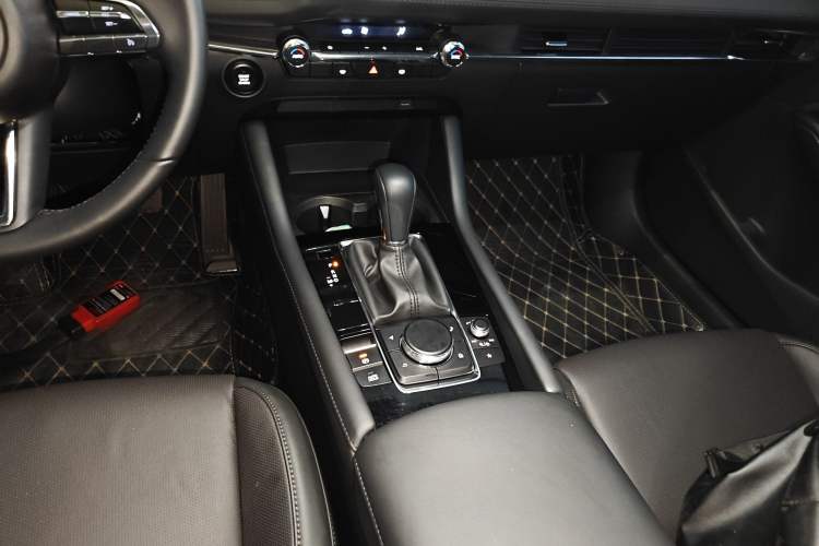 Used Mazda Mazda 3 Axela 2023 2.0L Automatic Zhiyao Edition