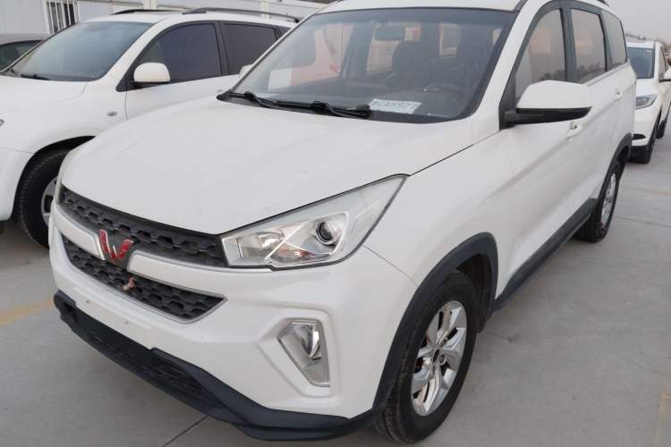 Used Wuling Hongguang S3 2018 1.5L Manual Comfort Model China V Standard