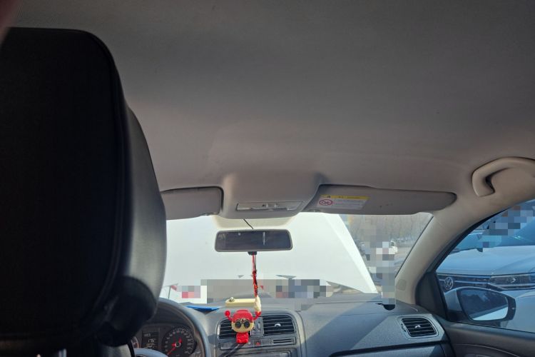 Used Volkswagen Polo 2014 1.4L Manual Fashion Edition
