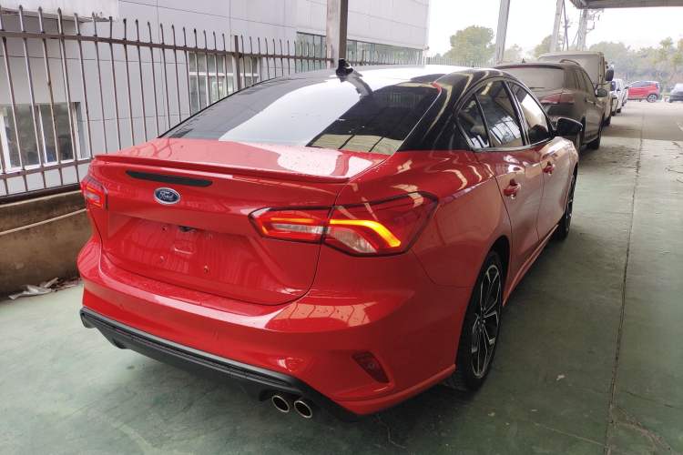 Used Ford Focus 2020 Sedan EcoBoost 180 Automatic ST Line
