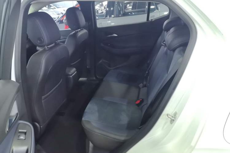 Used Buick Encore GX 2020 20T CVT Two-Wheel Drive Luxury Version
