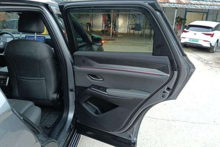 Used BYD Song Pro New Energy 2025 2nd Generation Intelligent Driving Version DM-i 75KM Overachiever Trim
