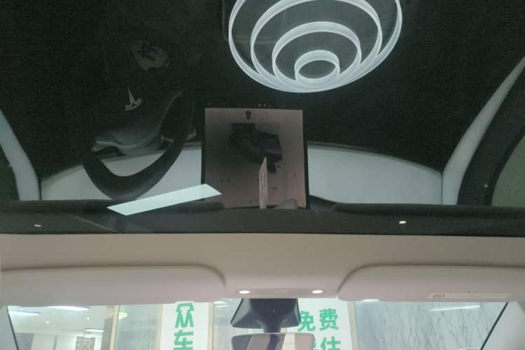 Used Tesla Model Y 2021 Long-Range All-Wheel-Drive Version 3D7
