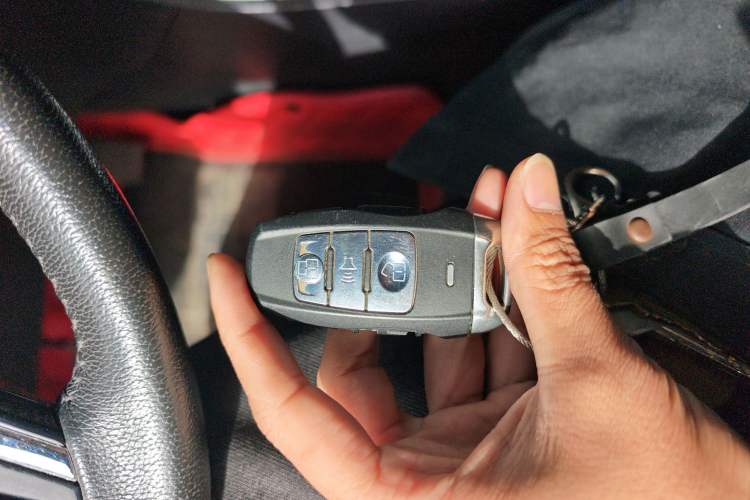 Used Haval H2 2016 Red-Label 1.5T Manual Two-Wheel Drive Luxury Model