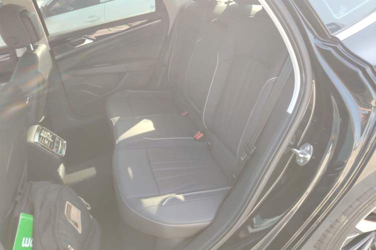 Used Volkswagen Passat 2024 330TSI Elite Edition
